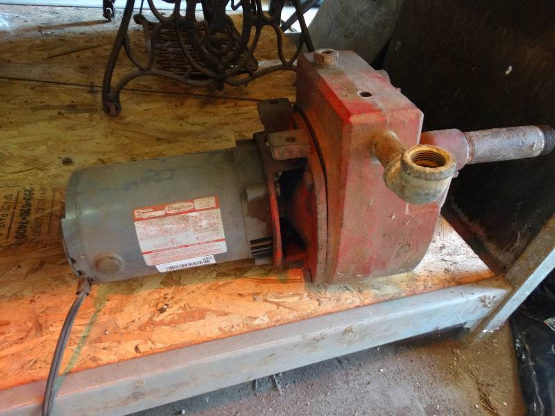 lot 292 image: Dayton jet pump motor