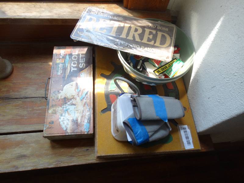 lot 137 image: Shirt pins, license plate, Handy Andy tool box