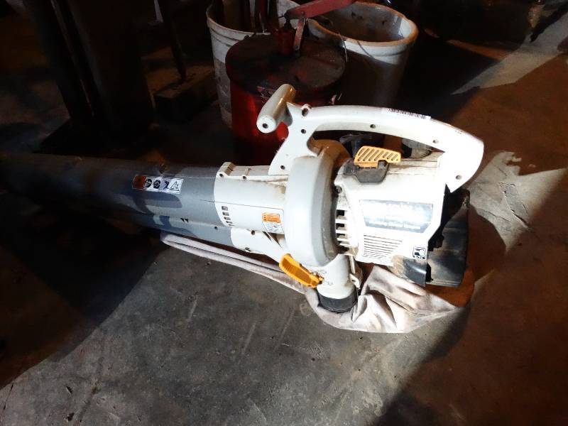 lot 221 image: Ryobi mulching blower vacuum w bag