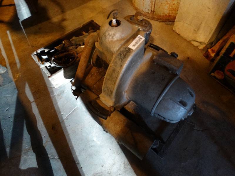 lot 234 image: Homelite AC generator & crate of hardware
