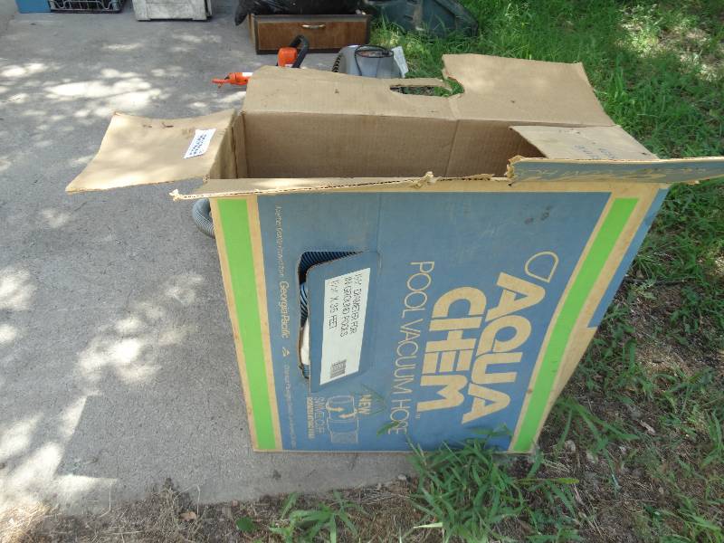 lot 322 image: Aqua chem pool vac hose