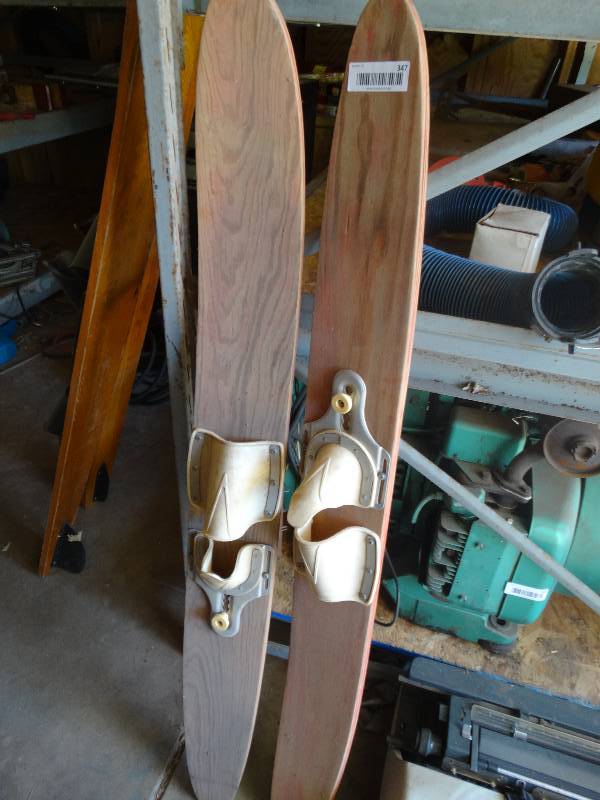 lot 347 image: Pair of water skis