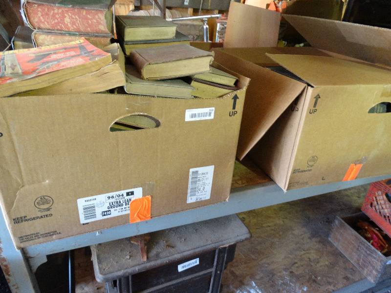 lot 359 image: 2 boxes of various books