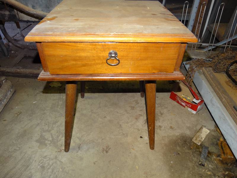 lot 384 image: Night stand, chair, end table