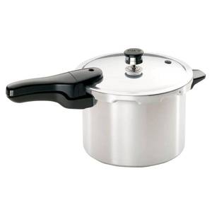 lot 13631 image: Presto 01264 6 Quart Aluminum Pressure Cooker