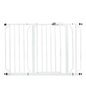 lot 86000201 image: Regalo Extra Wide Easy Step Metal Walk Through Baby Gate - White