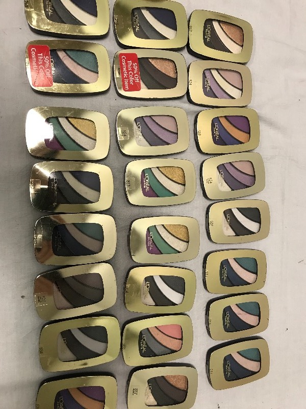 lot 6638 image: 24 LOreal Paris Eye Shadows New