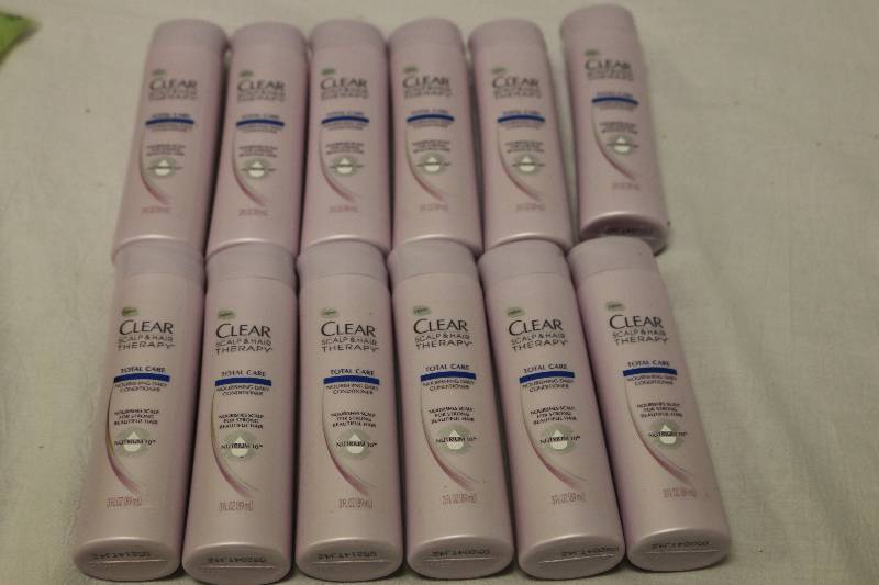 lot 6648 image: 12 Hair Conditioner Bottles