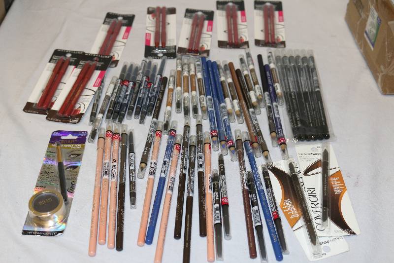 lot 6645 image: 65 Eye Liner Pencils