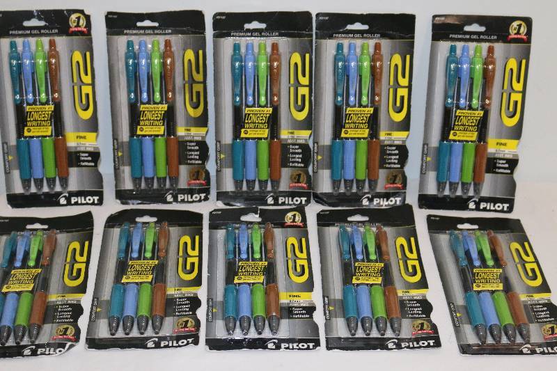 lot 6681 image: Pilot G2 - 40 Pens - Assorted Colors
