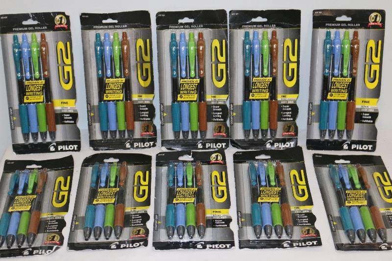 lot 6682 image: Pilot G2 - 40 Pens - Assorted Colors