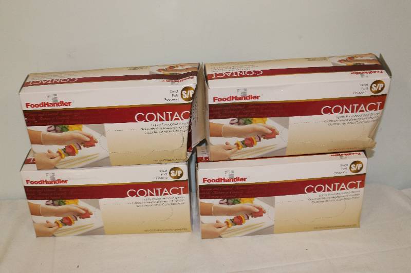 lot 6726 image: 400 FoodHandler Small Gloves