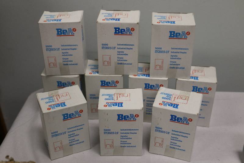 lot 6758 image: BeA Industrial Staples  - 50,000