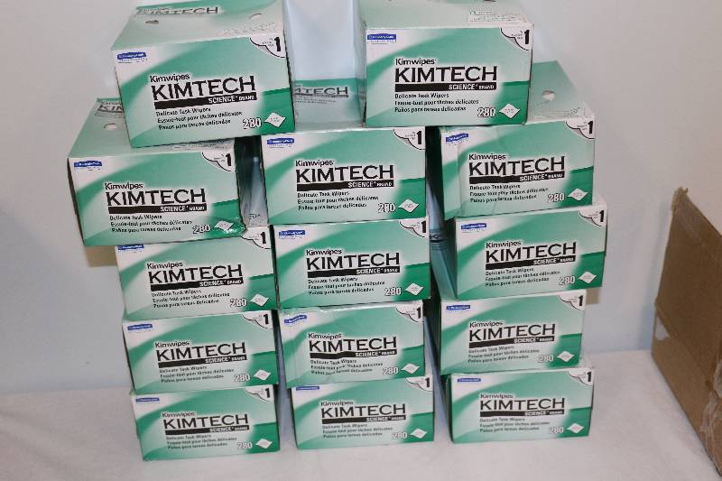 lot 6771 image: KimTech Delicate Task Wipes - 3920 Wipes total