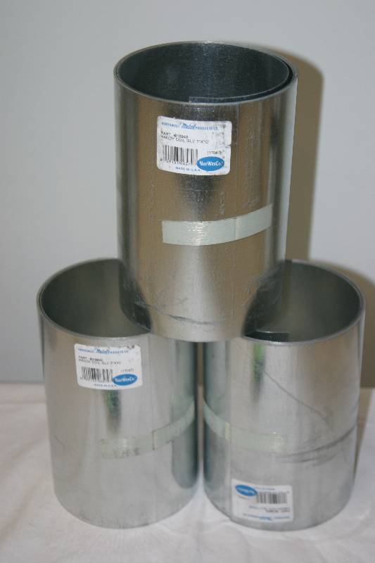lot 7367 image: 3 Rolls 7 x 10 Handy Coil Roll Galvanized by Norwesco