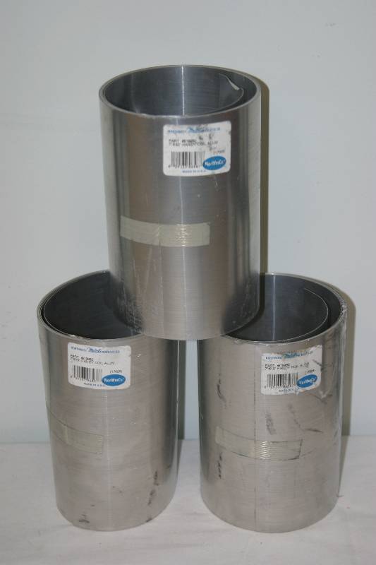 lot 7372 image: 3 Rolls 7 x 10 Handy Coil Roll Aluminum by Norwesco