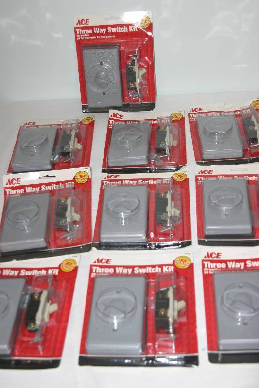 lot 7338 image: 10 Ace Weatherproof Toggle Switch Cover W3 Way Switch