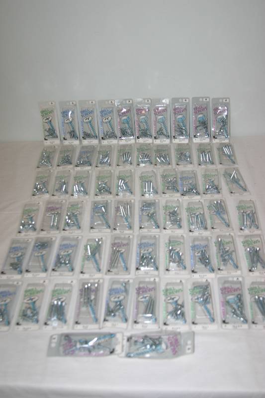 lot 7359 image: 62 New Packs Drill Screws