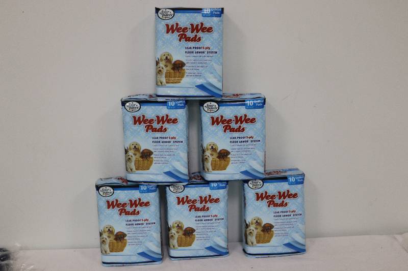 lot 6805 image: Wee-Wee Pads for Puppy Training 60 pads
