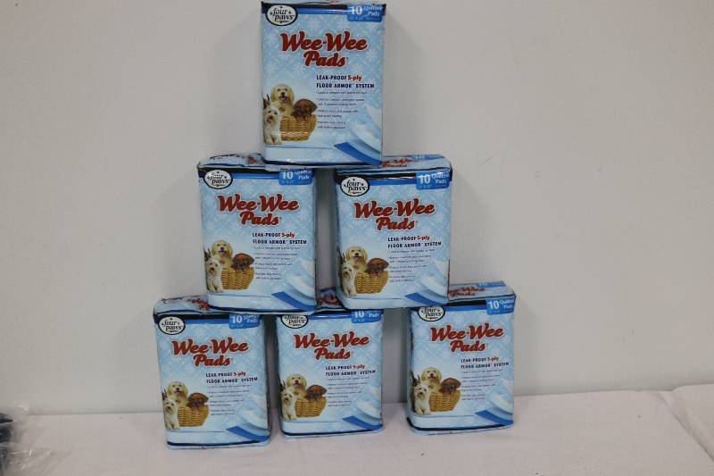 lot 6806 image: Wee-Wee Pads for Puppy Training 60 pads