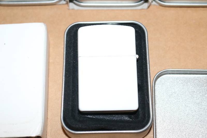lot 6811 image: 11 Lighters with Cases - Similar to a Zippo