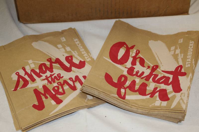 lot 6859 image: Starbucks Holiday Pastry Bags - Approx 1000