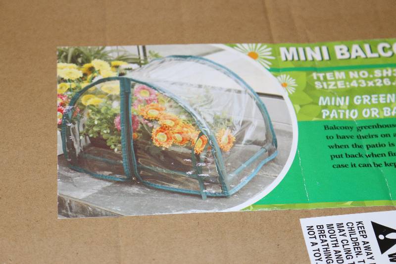 lot 6866 image: Mini Balcony Greenhouse