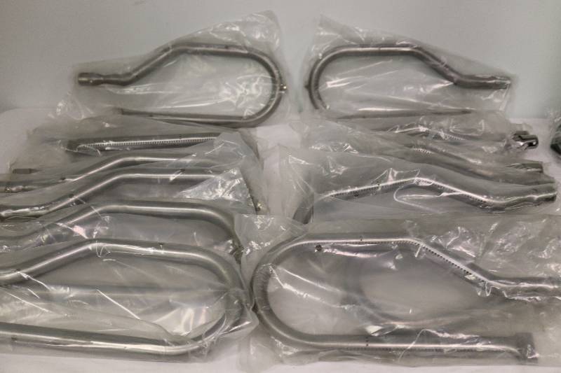 lot 6879 image: 15 Gasline Gas Grill Pipes