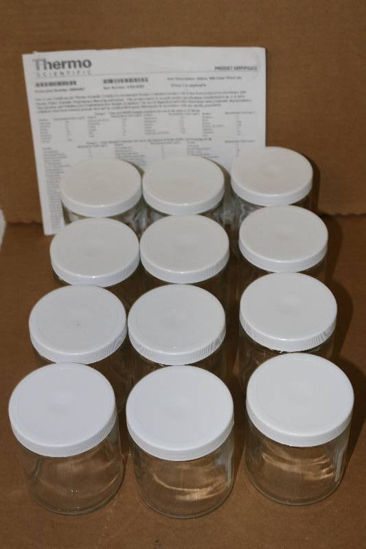 lot 6885 image: 12 Glass Thermo Scientific Jars wLids
