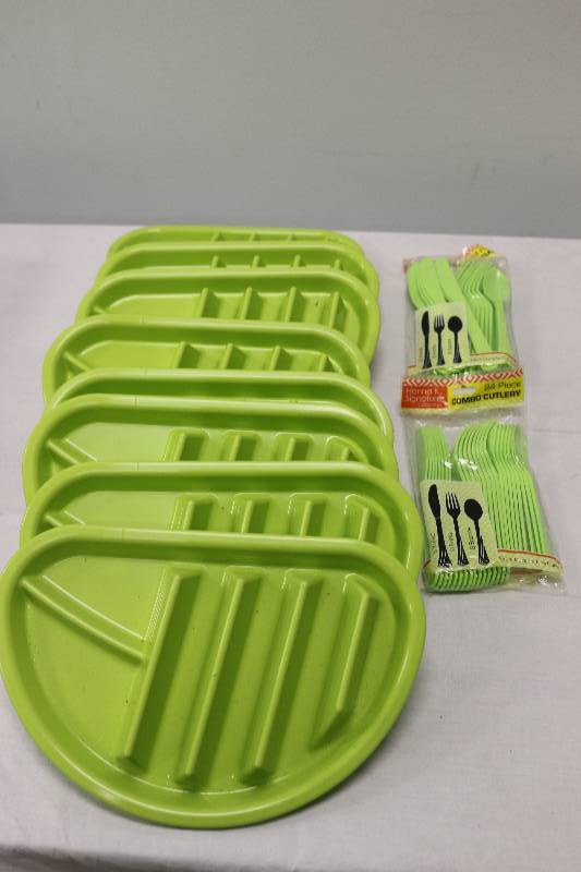 lot 6891 image: Taco Fiesta Plates