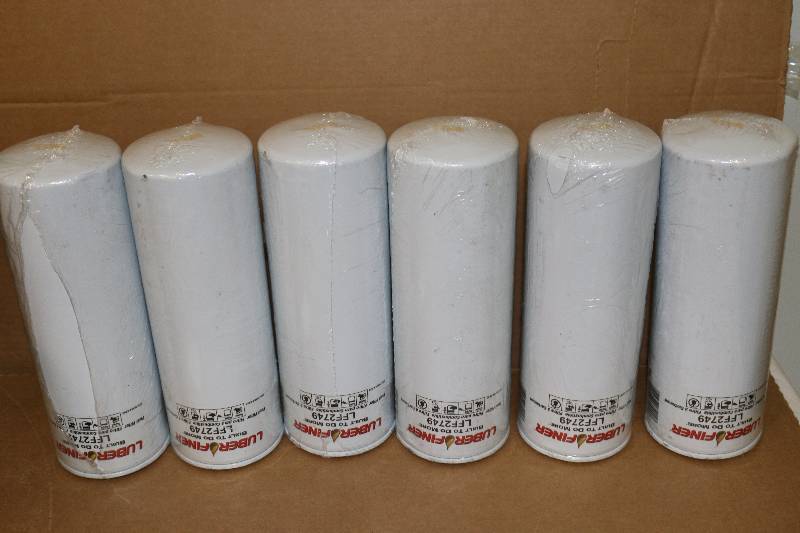lot 6950 image: 6 - Luber Finer Fuel Filter - LFF2749