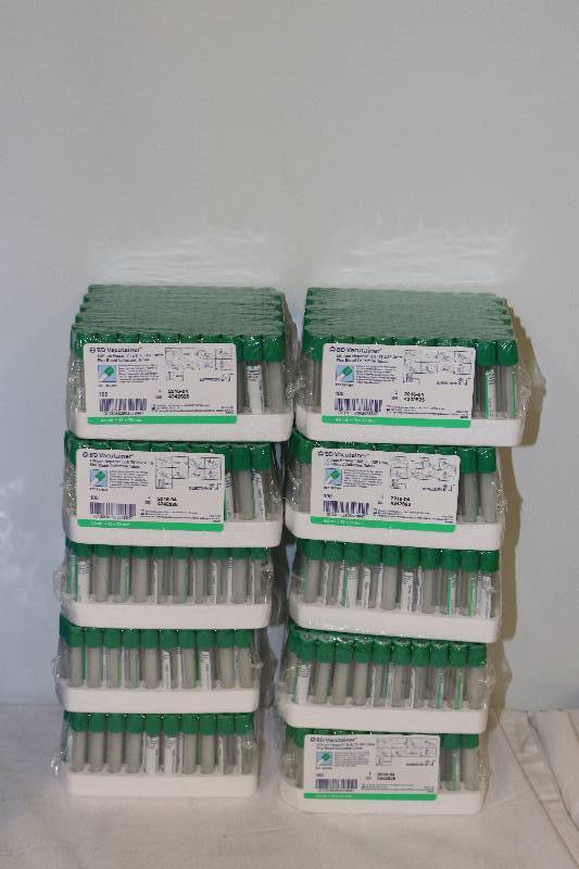 lot 6971 image: 1000 Blood Collection Vautainer Plasma Tubes