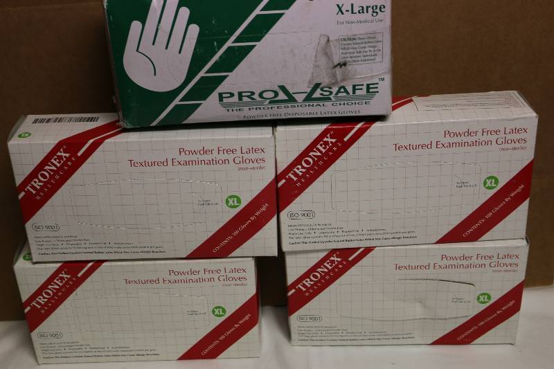 lot 6999 image: XL Powder Free 500 Gloves Non-Sterile