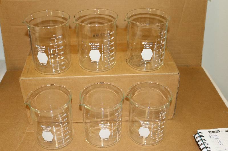 lot 6984 image: 6 - 800 mL Beakers NEW GLass Kimax Kimble
