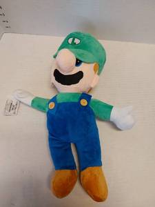 lot 40654 image: Nintendo Super Mario Plush lugi 17in new