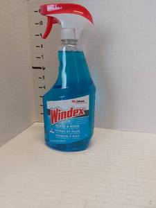 lot 40691 image: Windex SJN695155 Glass cleanr 1 Each Blue