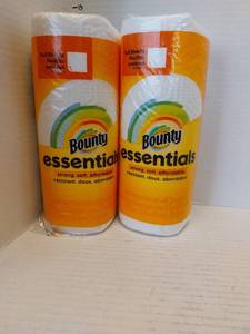 lot 40701 image: Bounty Essentials Paper Towels White 2 Regular Rolls