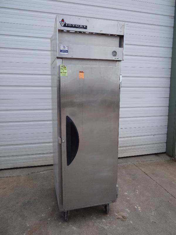 lot 600 image: Victory Single Door Reach-In Freezer