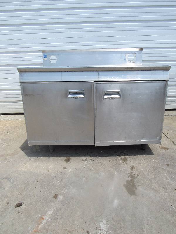 lot 621 image: 48 X 32 Fully Stainless Work Station With Under Storage