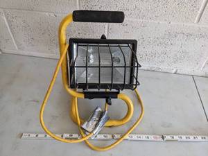 lot 873 image: Work Light  Has Good Bulb