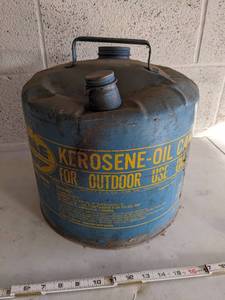lot 881 image: Vintage Metal Eagle Kerosene Can