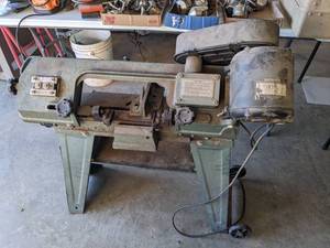 lot 897 image: HorizontalVertical Metal Cutting Band Saw