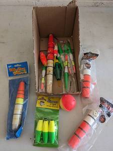 lot 934 image: Bobbers