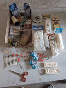 lot 943 image: Fishing Tackle Accessories