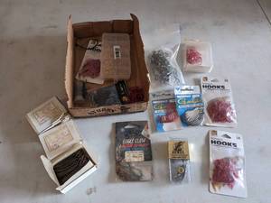lot 944 image: Various Fishing Hooks