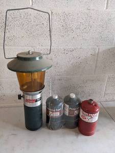 lot 950 image: Coleman Propane Lantern  Propane