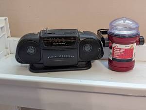 lot 581 image: Small Suntone Radio and Small Ace Focus Light.