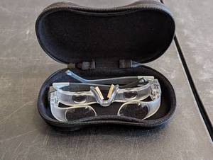 lot 585 image: Eschenbach Hobby Magnifying Glasses in Case.