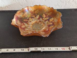 lot 597 image: Vintage Iridescent Orange Bowl.
