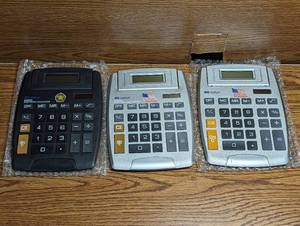 lot 630 image: (3) Big Display 8-Digits Electronics Calculator.